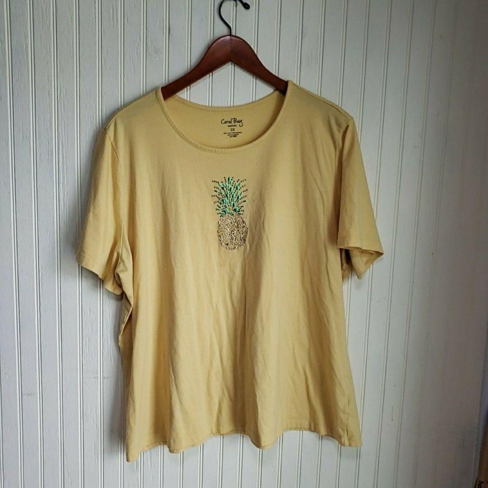 Coral Bay Shirt Womens Plus 2X Yellow Scoop Neck Beaded Pineapple Graphic Top